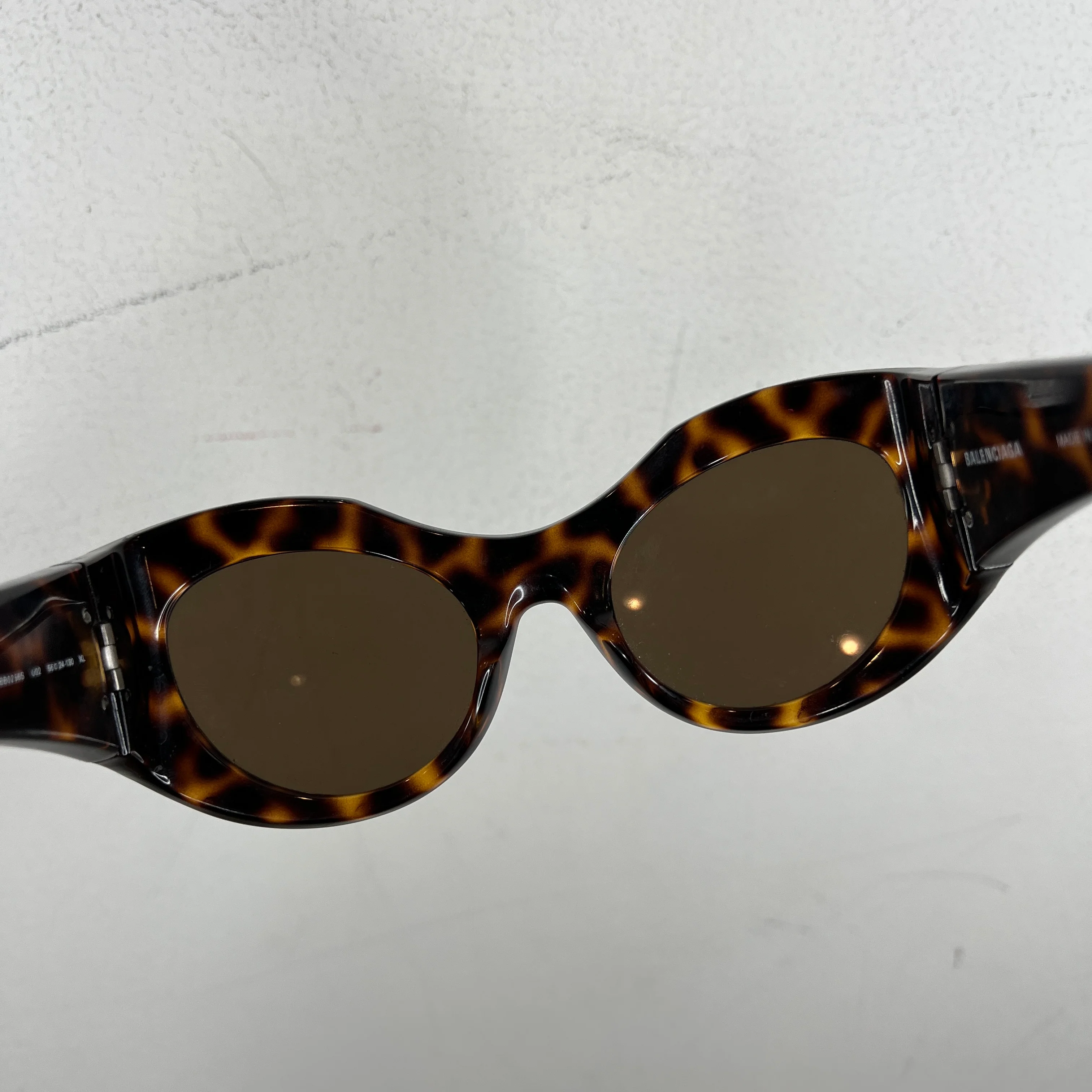 Balenciaga BB0256S Tortoise Sunglasses - Image 6