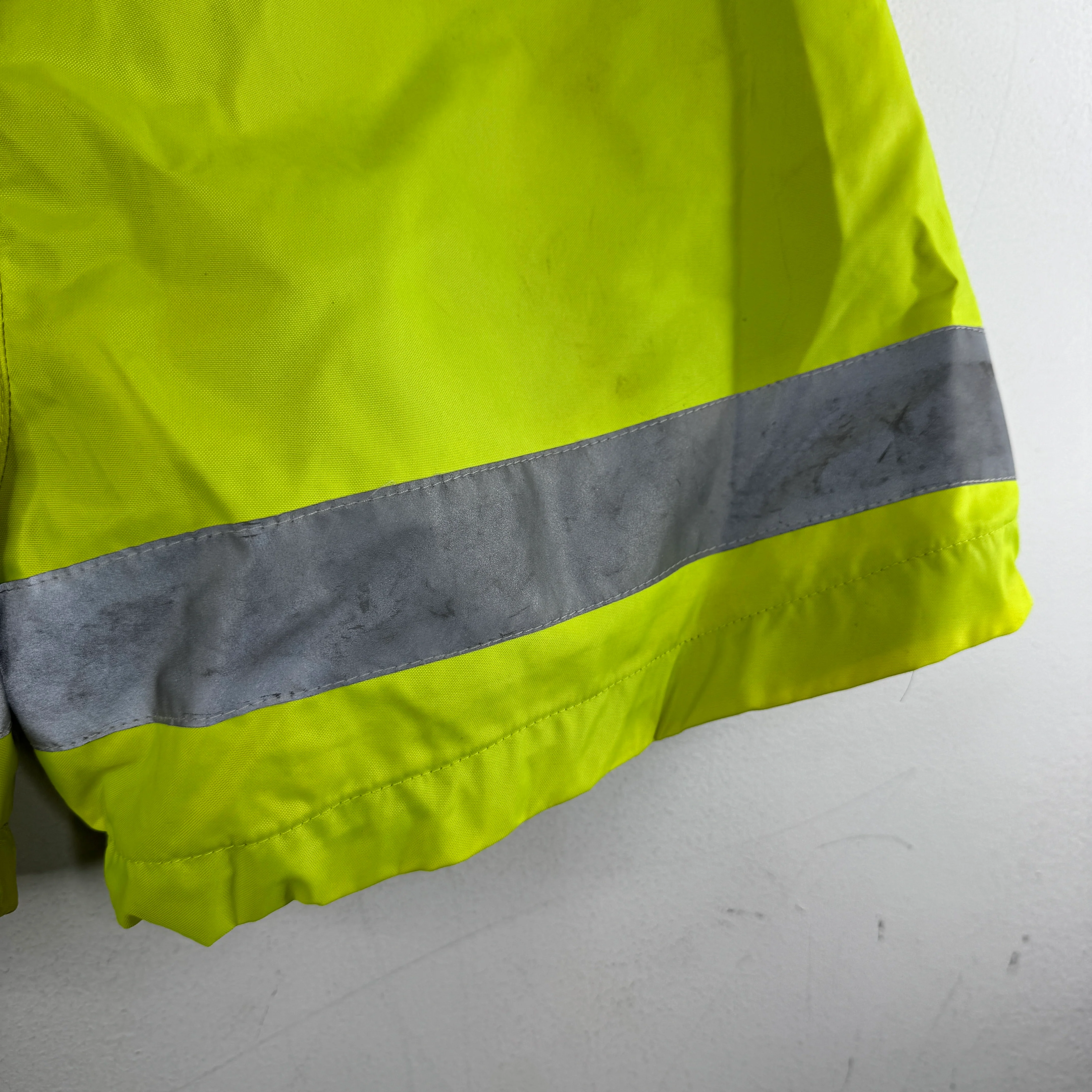 Gallery Dept Neon Reflective Shorts - Image 11