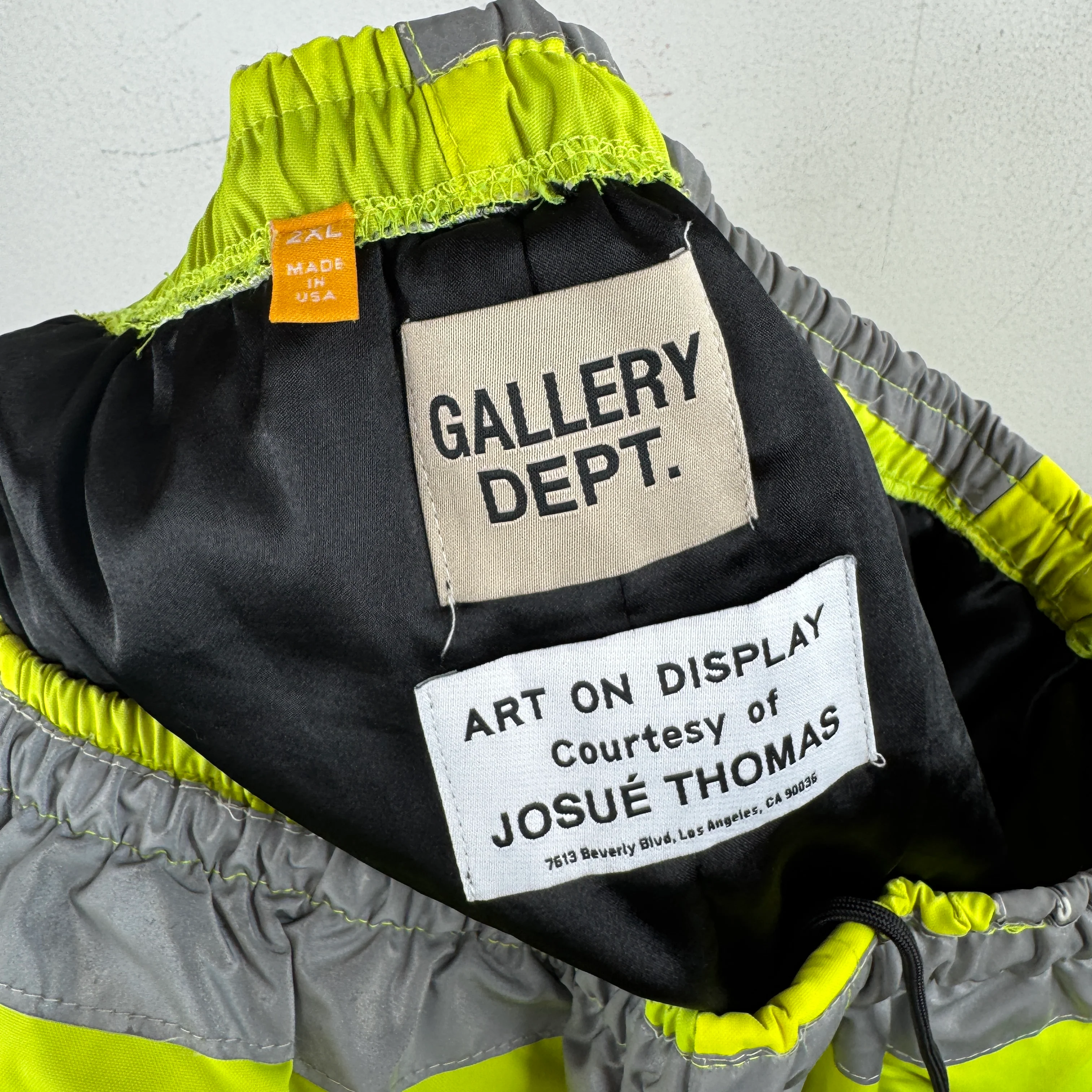 Gallery Dept Neon Reflective Shorts - Image 3