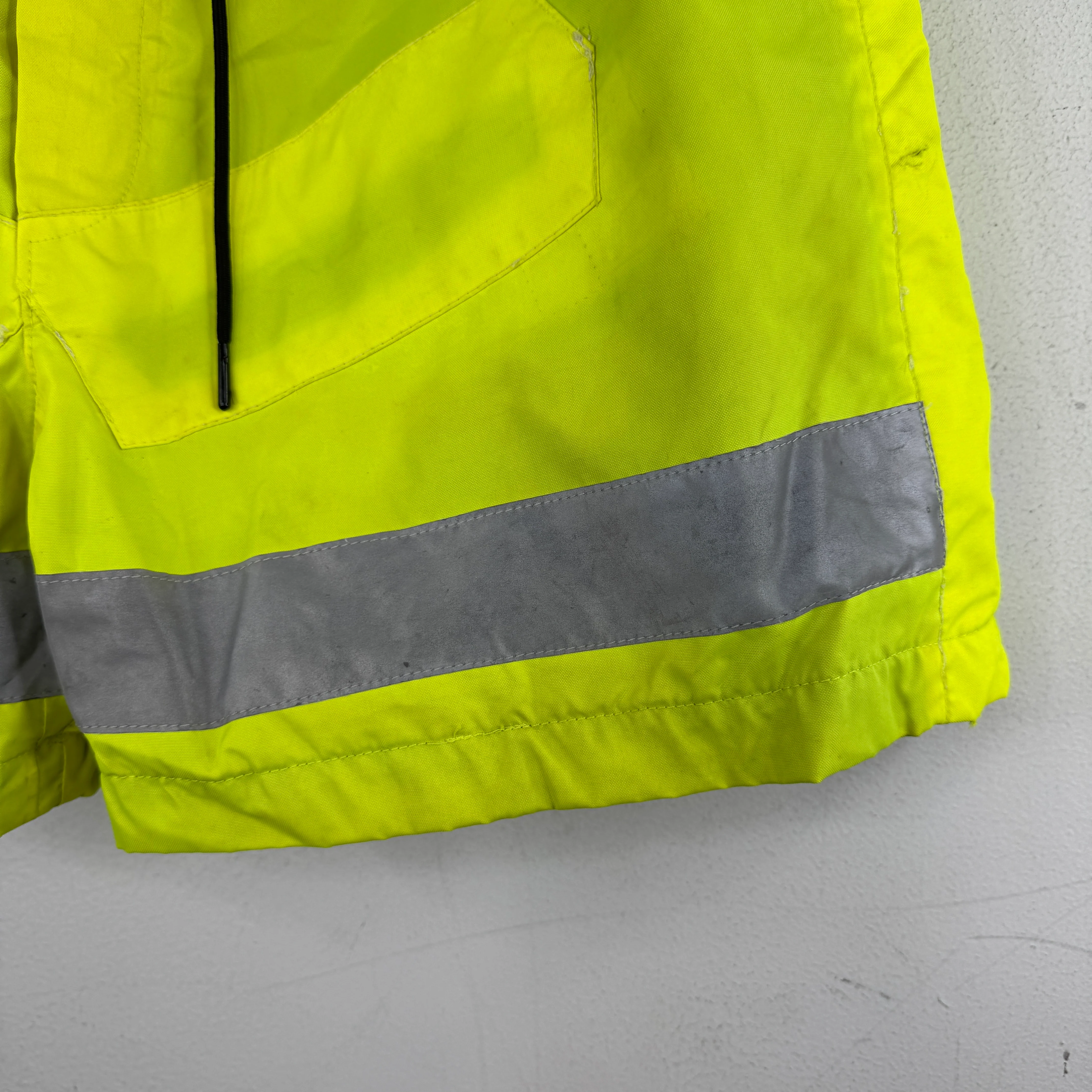 Gallery Dept Neon Reflective Shorts - Image 5