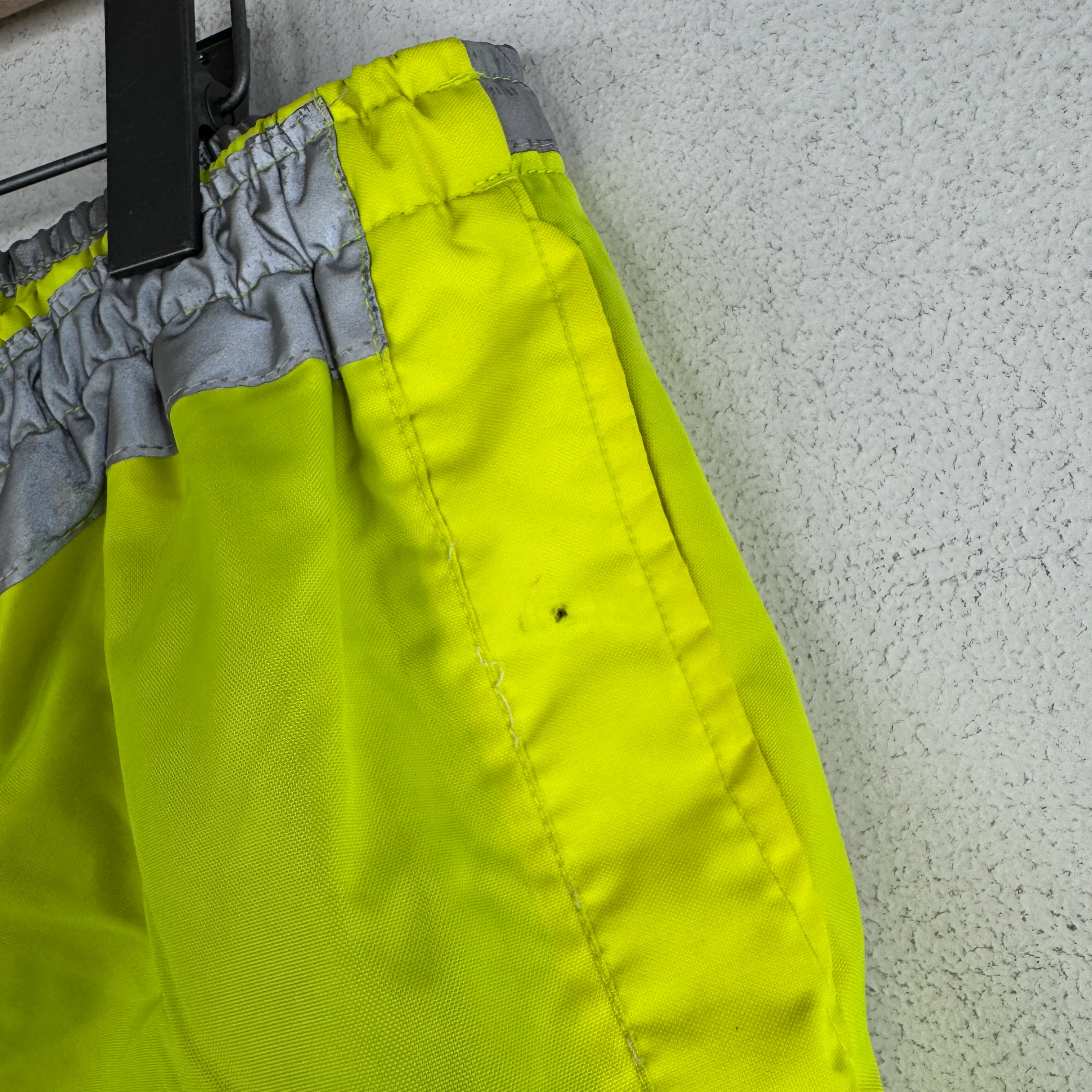 Gallery Dept Neon Reflective Shorts - Image 7