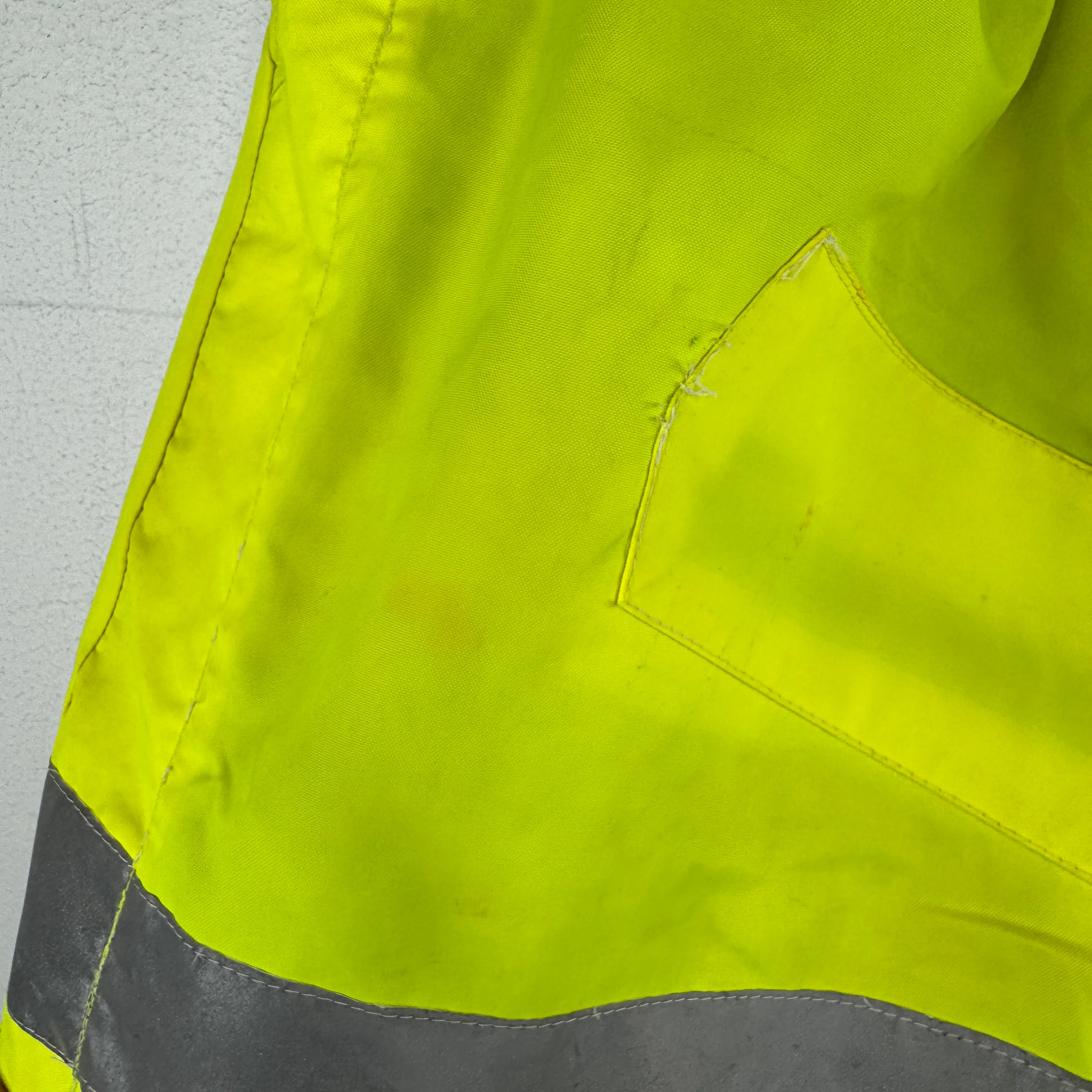 Gallery Dept Neon Reflective Shorts - Image 8