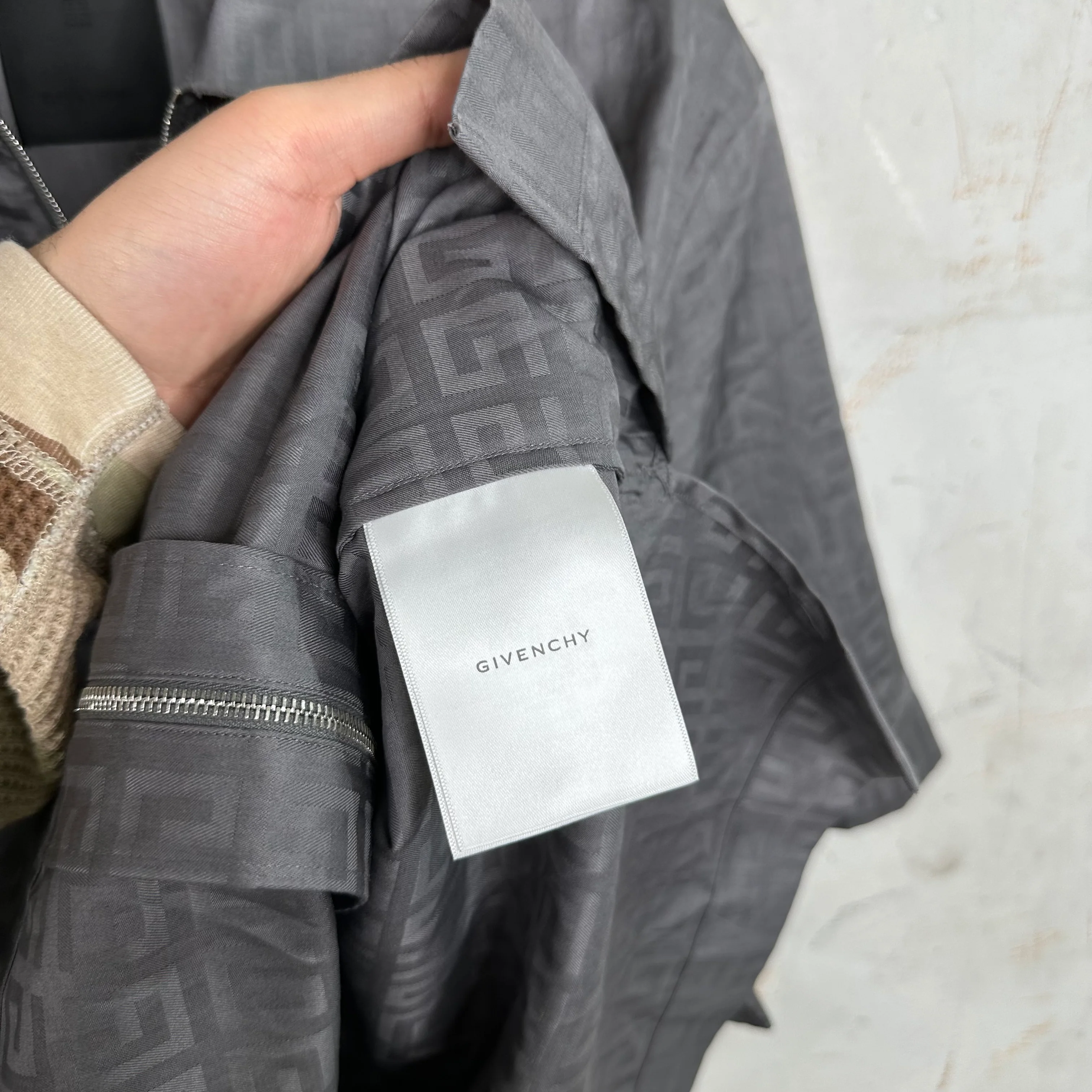 Givenchy Boxy Monogram Zipped Shirt - Image 6