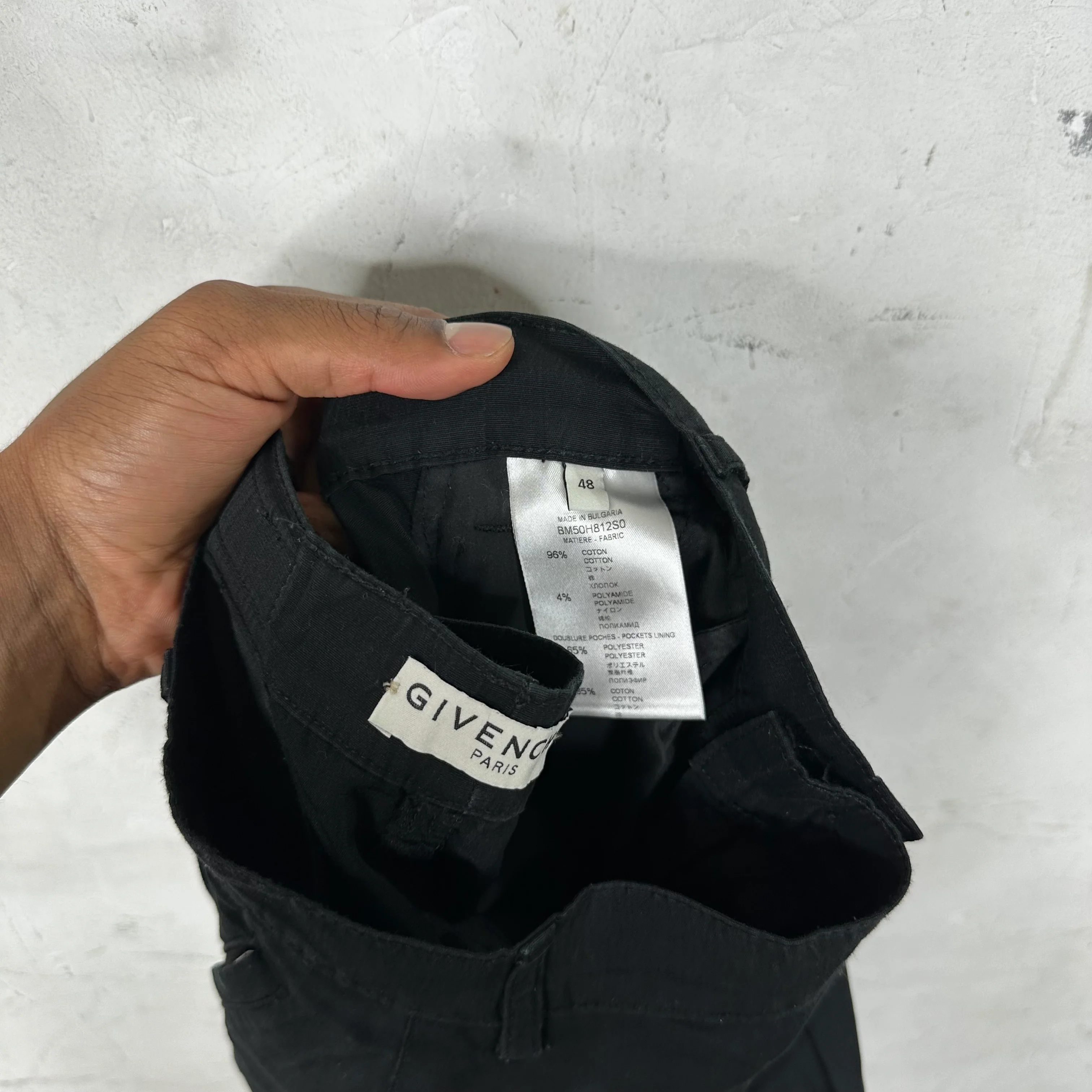 Givenchy Thin Black Cargo Pants - Image 3