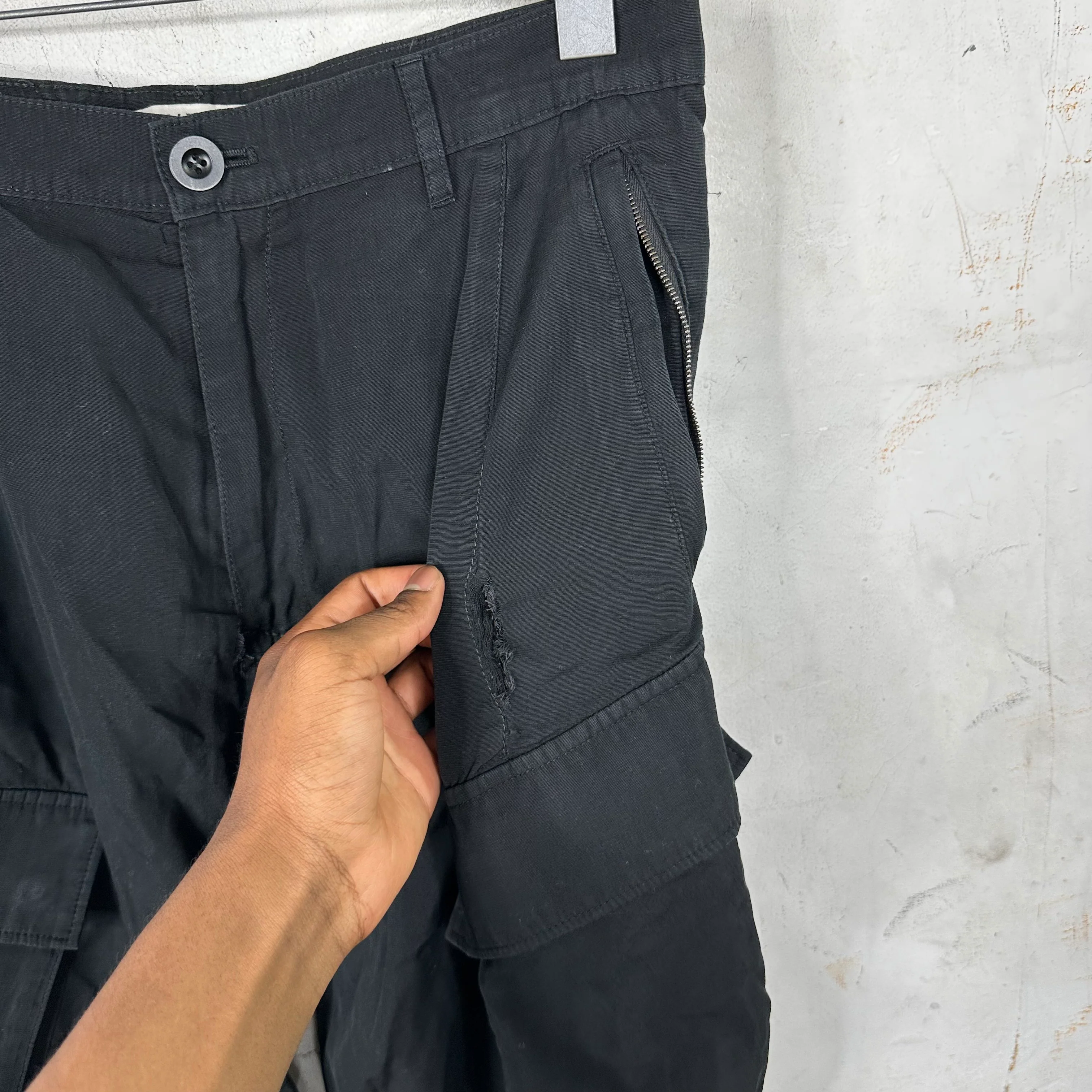 Givenchy Thin Black Cargo Pants - Image 6