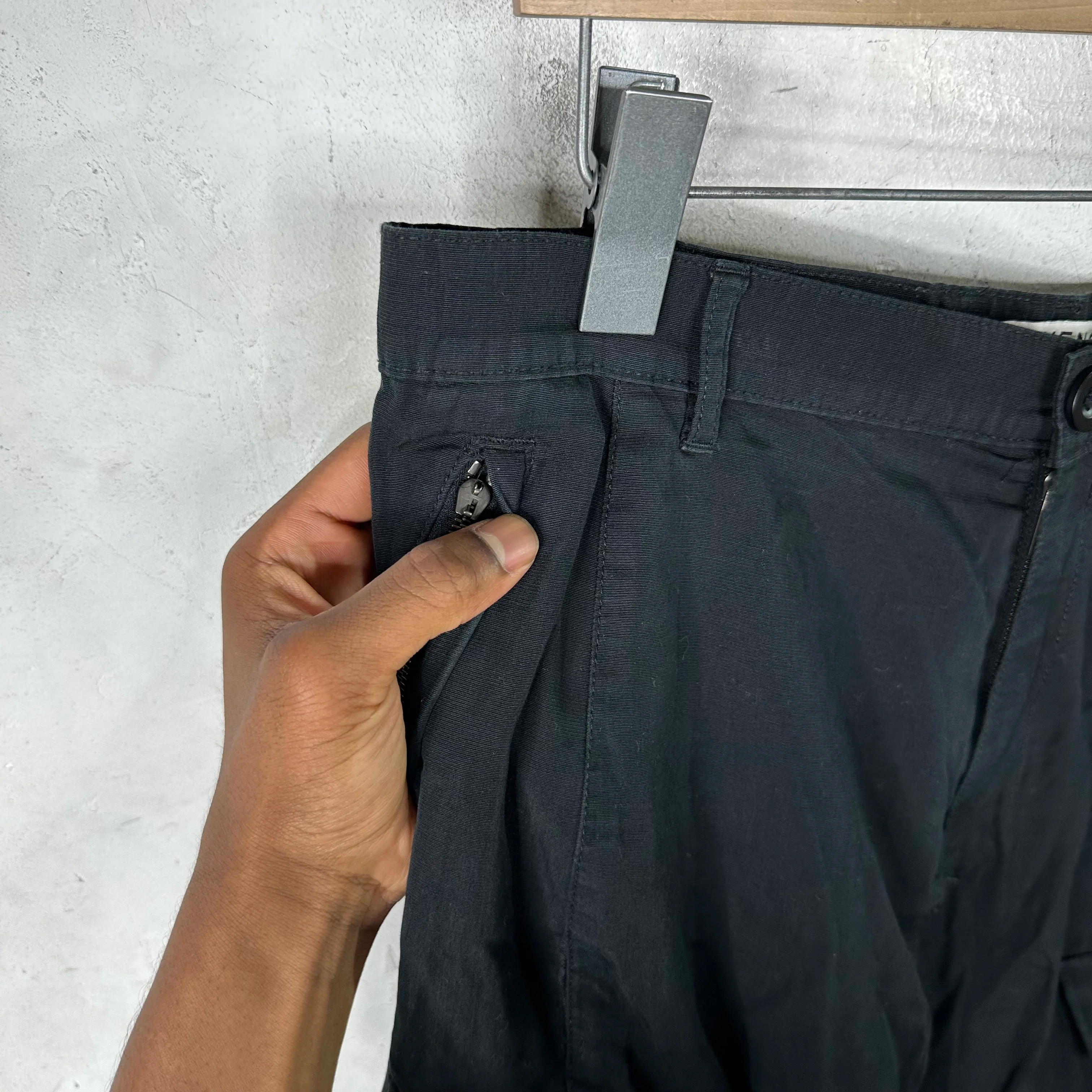Givenchy Thin Black Cargo Pants - Image 7