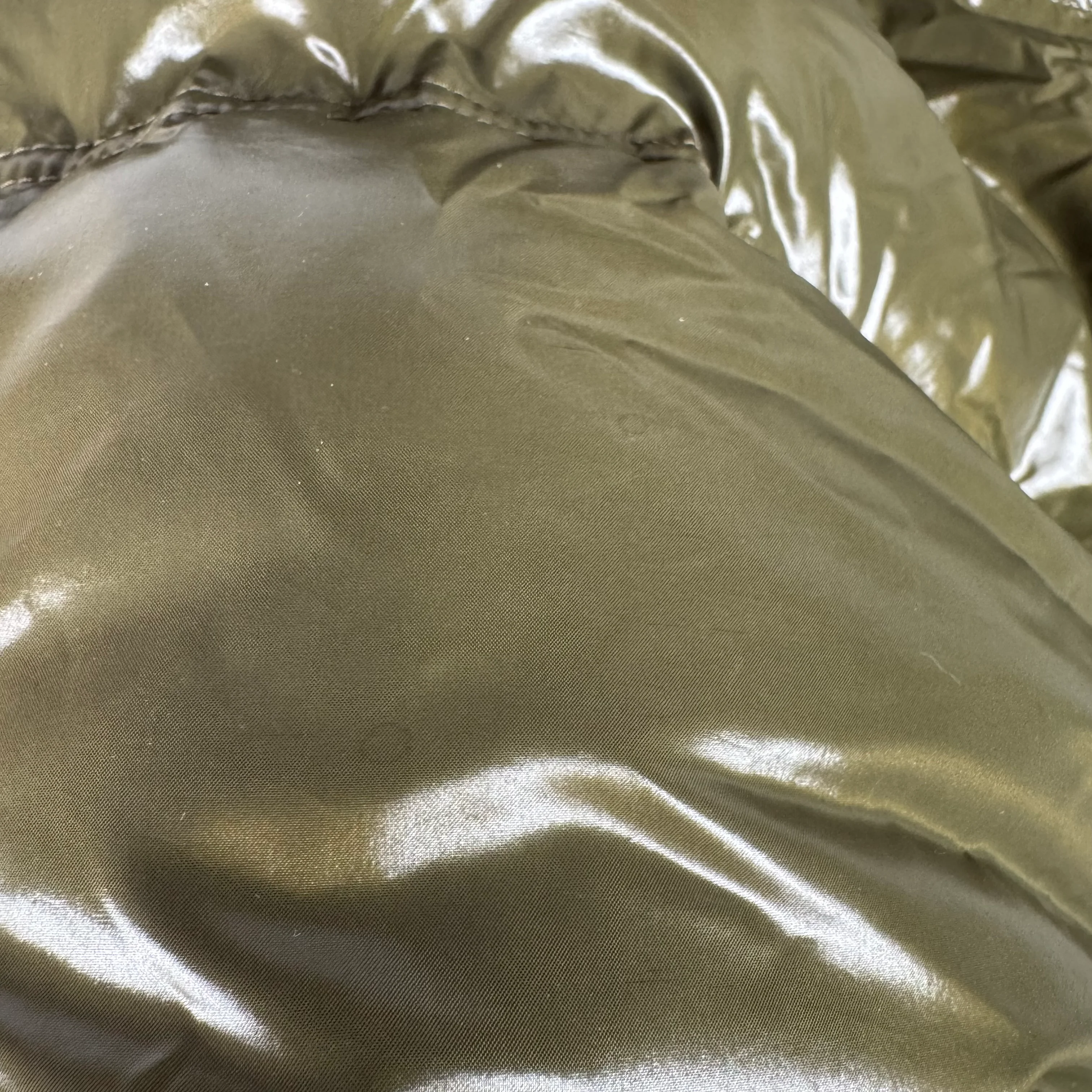Gucci Army Green Puffer Jacket - Image 11