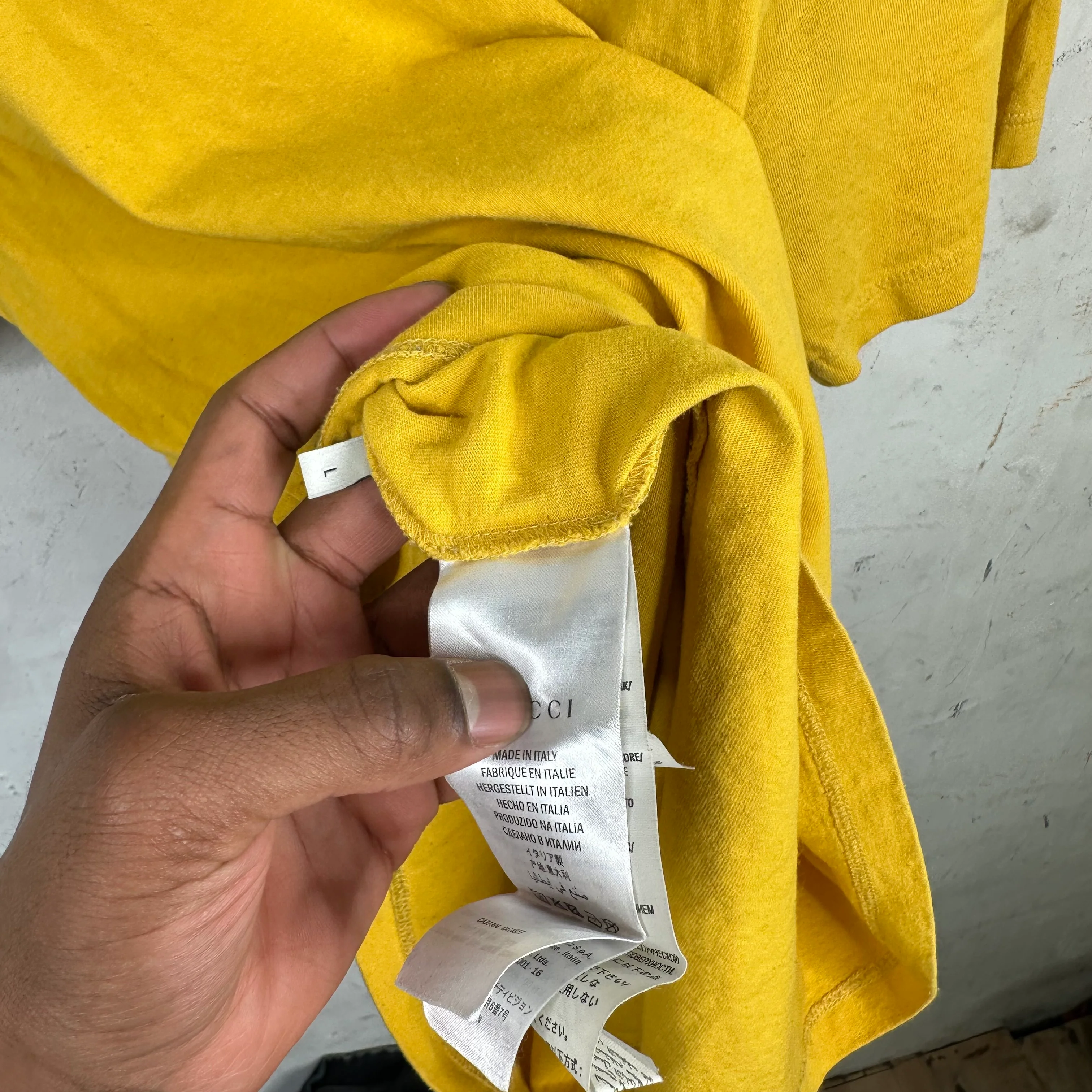 Gucci Yellow Basic T-Shirt - Image 3