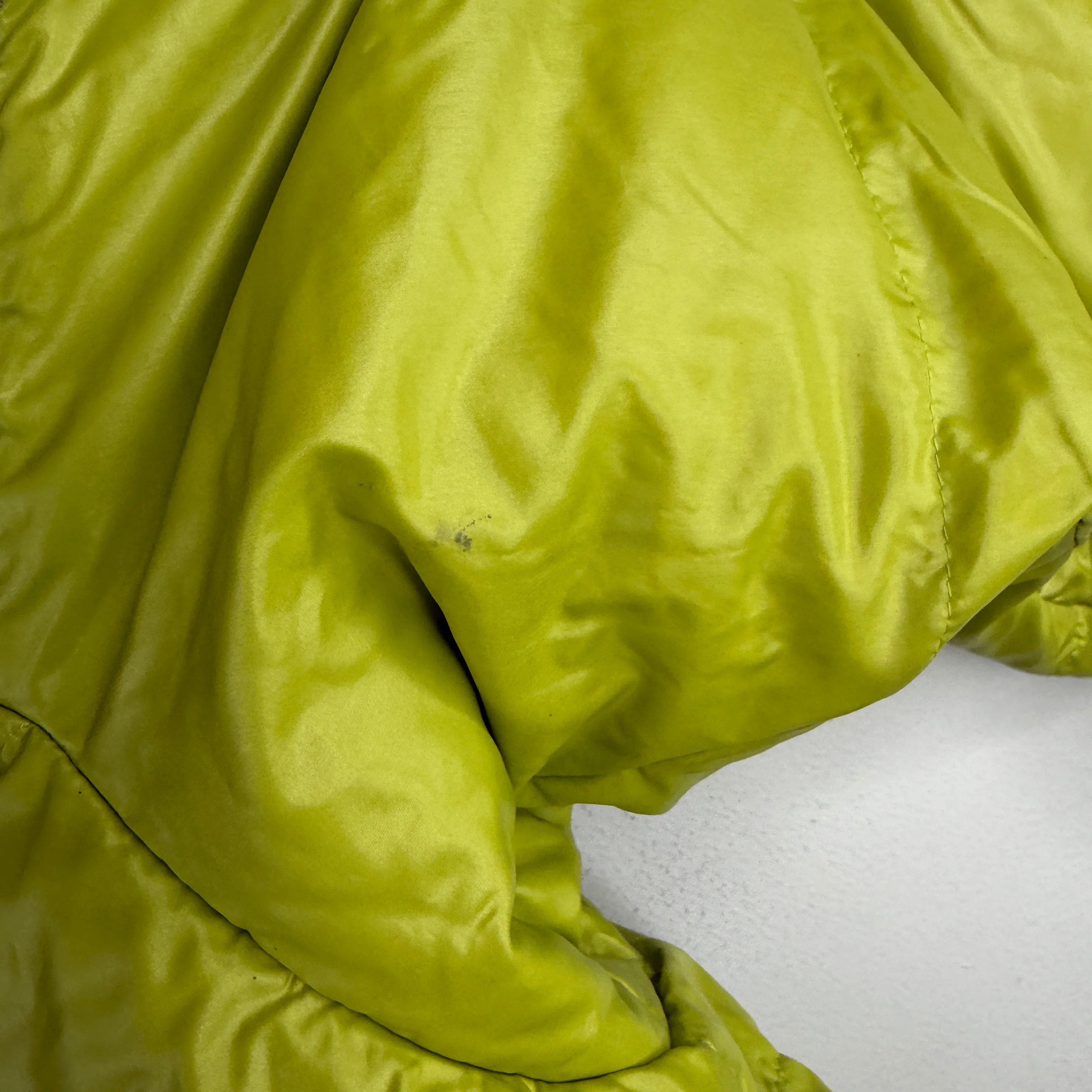 Moncler Green/Beige Puffer Jacket - Image 10