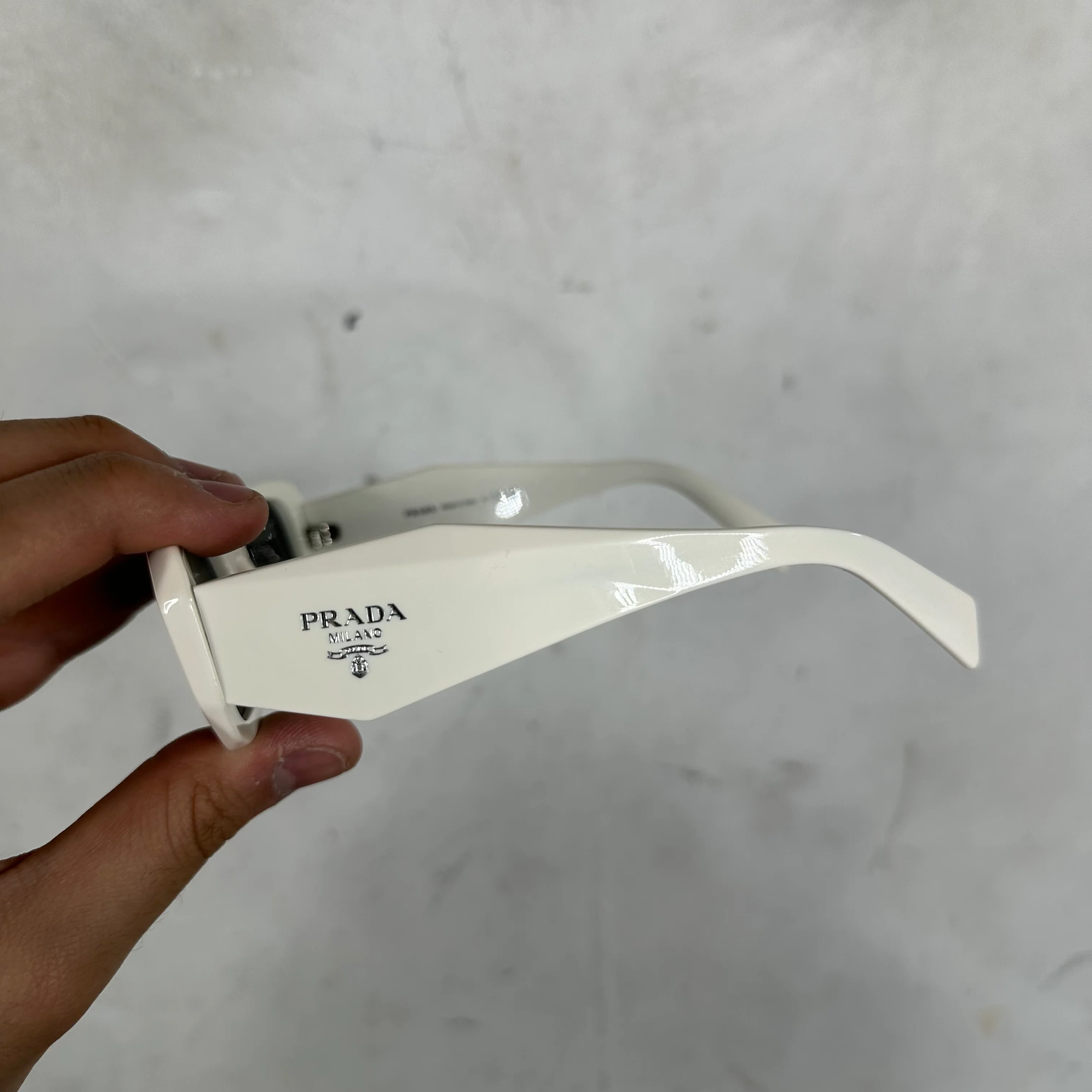 Prada SPR17W White Sunglasses - Image 6
