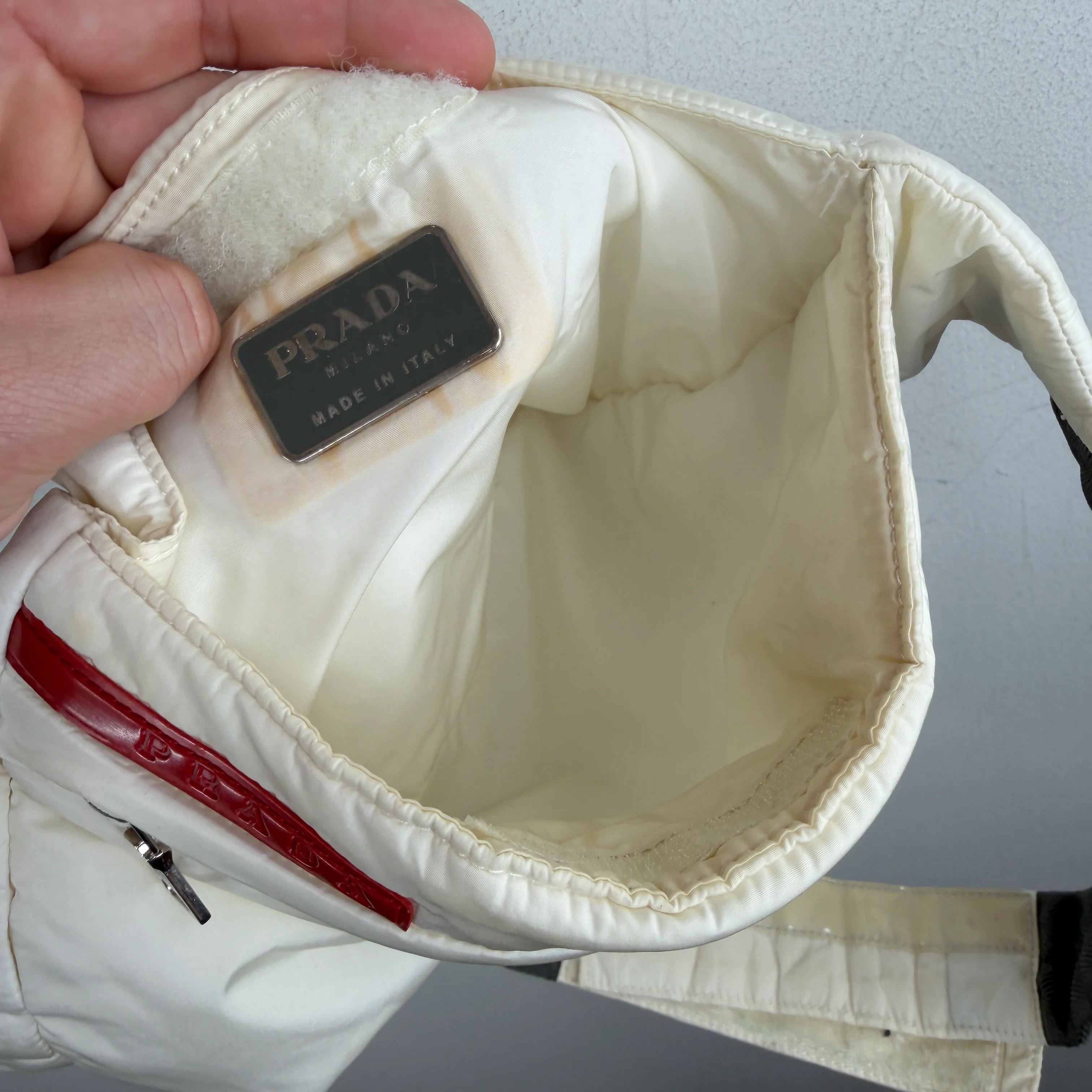 Prada White Sidebag - Image 3