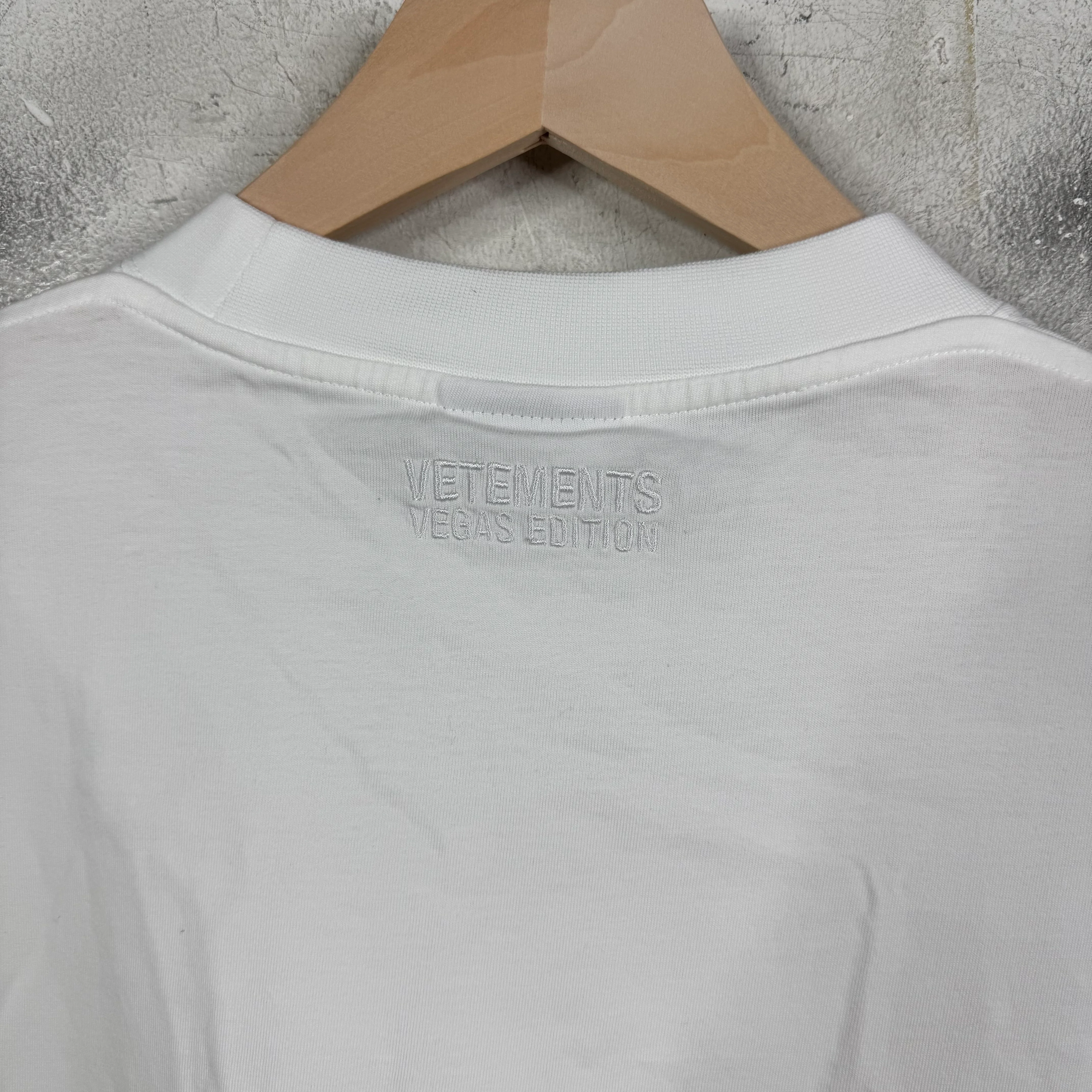 Vetements Complexcon Vegas Biohazard Printed T-Shirt - Image 4